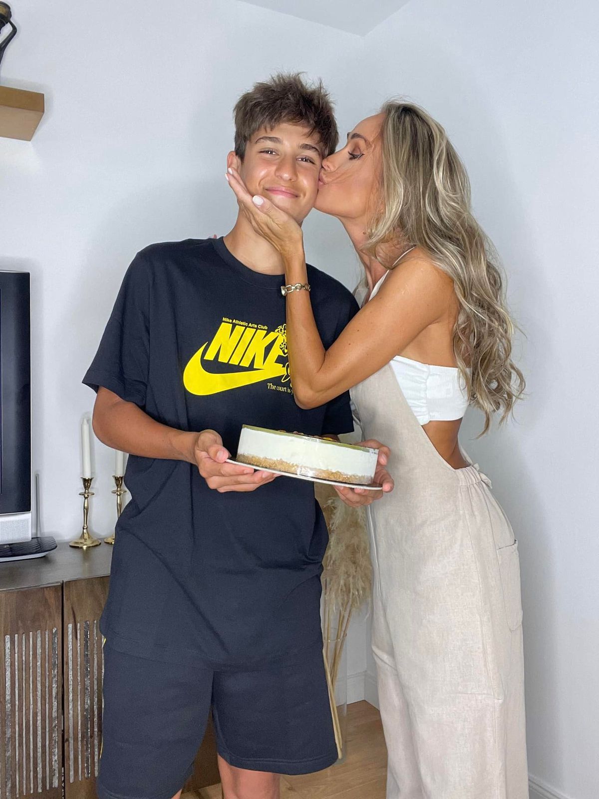 I-a încântat pe toți! Fosta soție a lui Claudiu Niculescu, doar în lenjerie pe Instagram