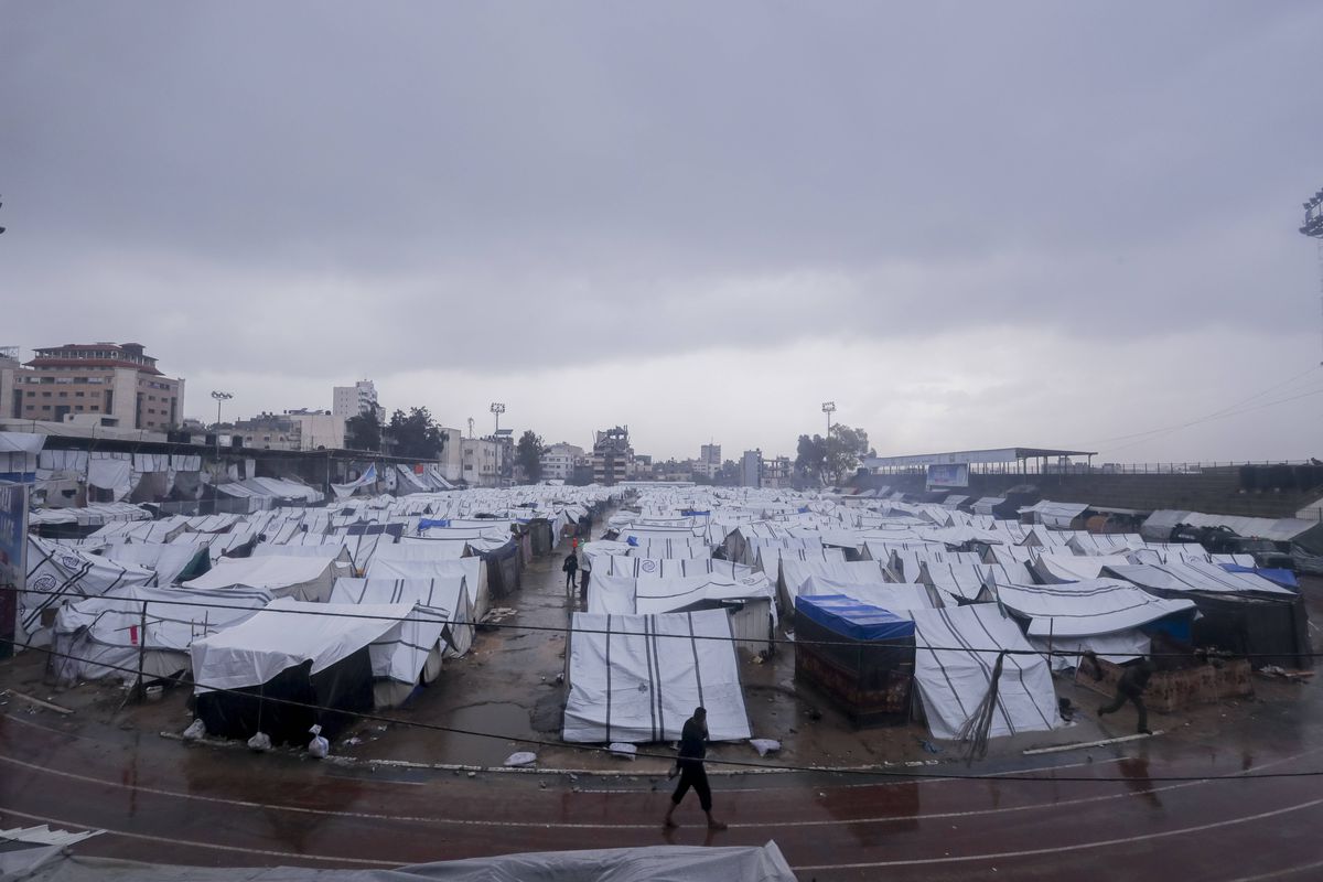 Stadionul „Yarmouk” din Fâșia Gaza, transformat într-un centru de refugiați