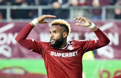 Boupendza spune că rămâne pe loc, o altă echipă îl așteaptă la pregătiri: „Ne-am întâlnit, da. Mi-l doresc aici”