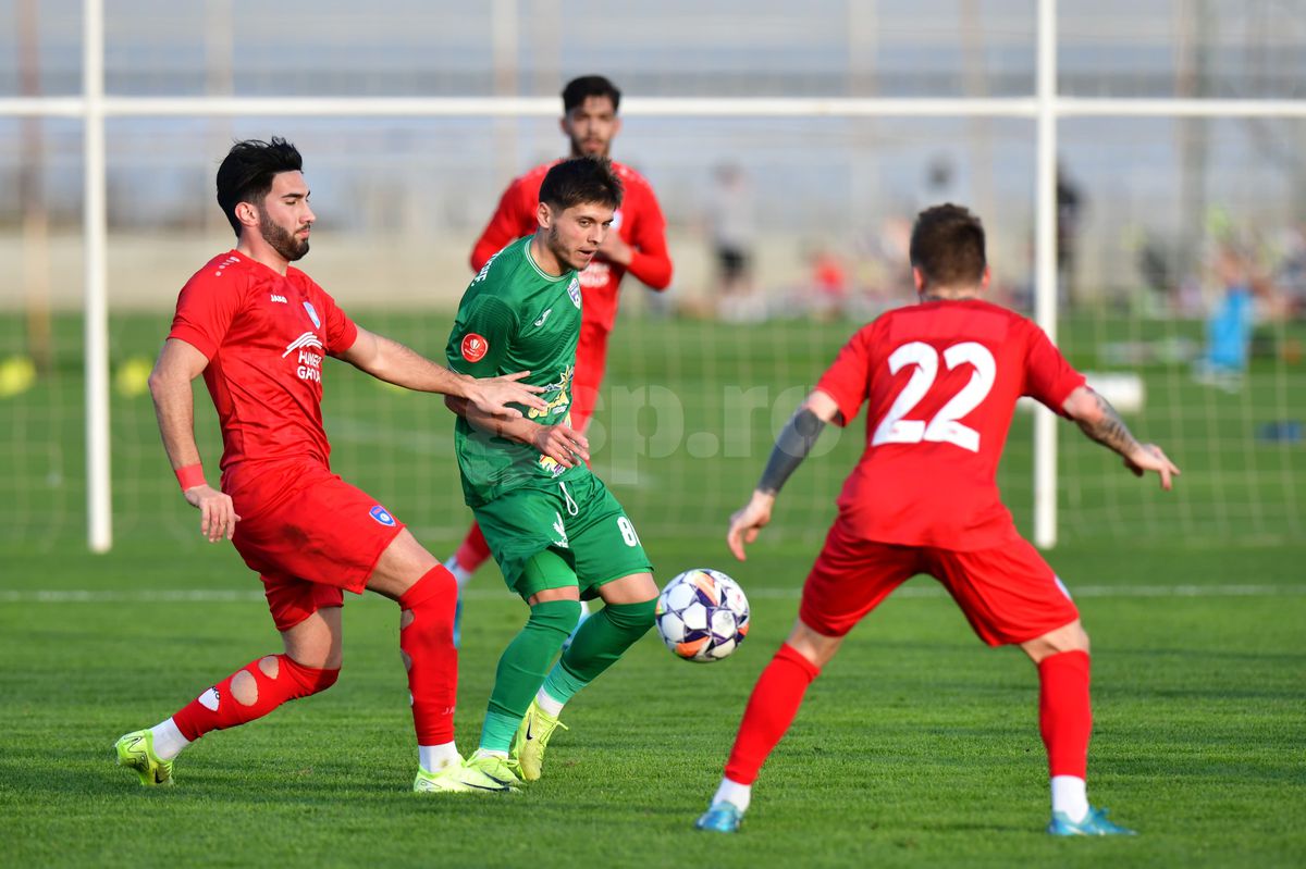 Sportul din Buzău e pe butuci » Eugen Neagoe a răbufnit: „Nu mai ascundem gunoiul sub preș! Vă cruciți dacă vedeți unde ne antrenăm, amatorism e puțin spus. Mergem cu autobuzul 14 la țară”