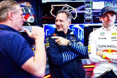 De la stânga la dreapta: Jos Verstappen, Christian Horner, Max Verstappen // foto: Guliver/gettyimages