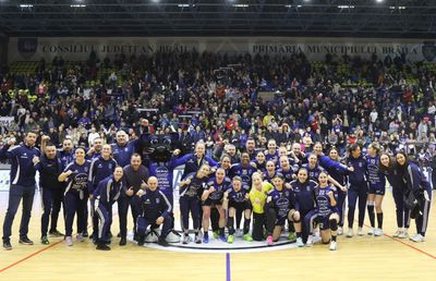 În timp ce Gloria Buzău A DISPĂRUT, rivala din „Liga Florilor” își anunță intențiile majore pentru sezonul viitor » Semnături la foc automat, inclusiv o internațională tricoloră