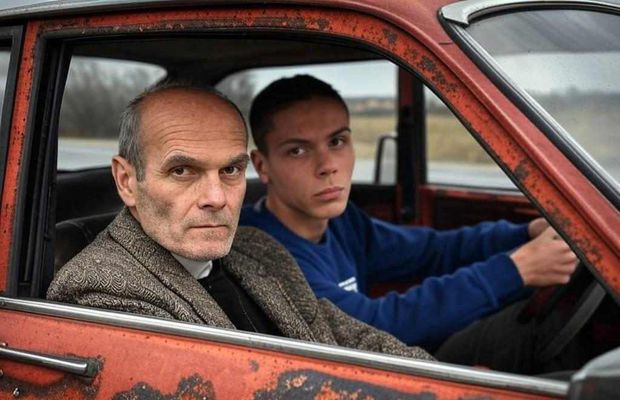 Glume în serie pe net cu David Popovici și CTP: o avalanșă de imagini generate cu AI-ul