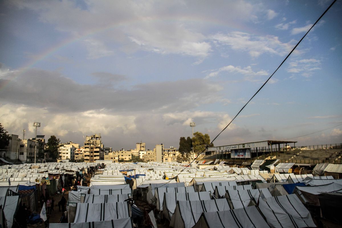 Cel mai vechi stadion din Fâșia Gaza este acum tabără de refugiați palestinieni » Arena a fost transformată în centru de detenție, apoi demolată de israelieni