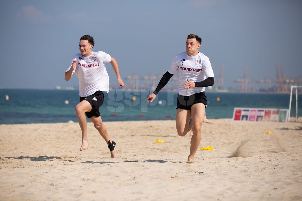 Antrenament Rapid pe plajă în Dubai, 9 ianuarie 2025