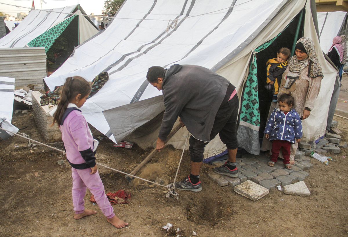 Stadionul „Yarmouk” din Fâșia Gaza, transformat într-un centru de refugiați