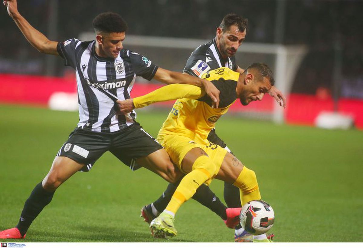 Măștile cu Răzvan Lucescu și steagurile „tricolore” n-au ajutat-o pe PAOK » Eliminare dramatică din Cupa Greciei: gol decisiv în minutul 107