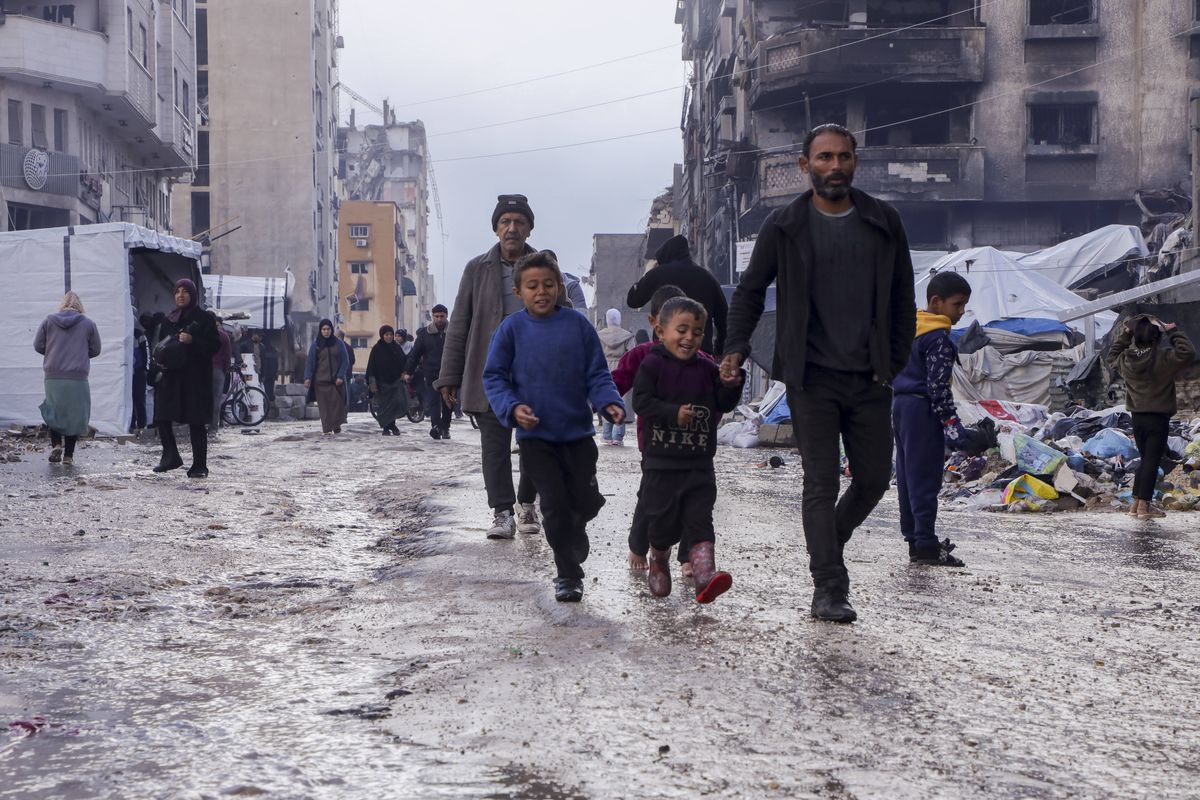 Stadionul „Yarmouk” din Fâșia Gaza, transformat într-un centru de refugiați