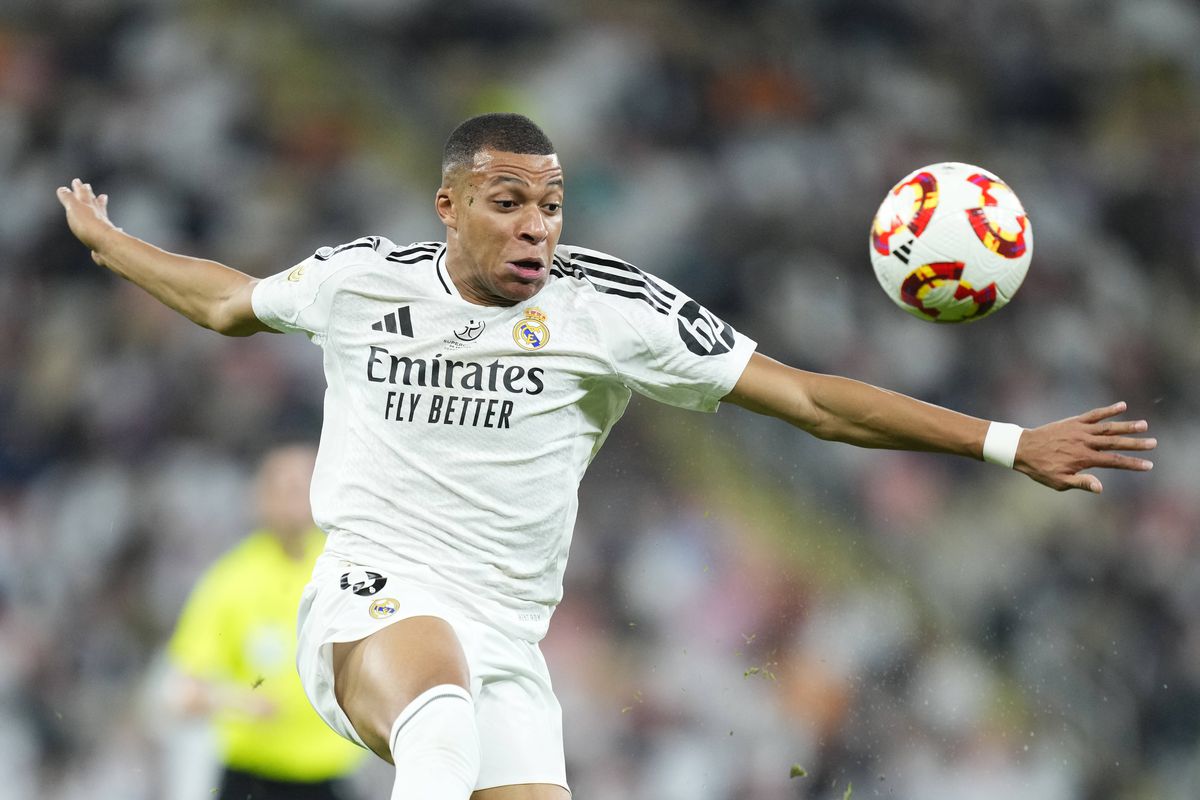 Real Madrid - Barcelona în finala Supercupei Spaniei! Campioana s-a dezlănțuit în prelungiri cu Mallorca