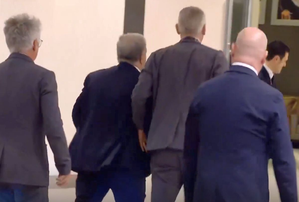 Joan Laporta, reacție suburbană la stadion, după ce a aflat decizia: „Fii de tâ***!”