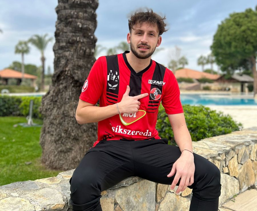 Liber de contract de 5 luni, jucătorul cu peste 100 de meciuri în Superliga a semnat cu cea mai activă echipă din mercato