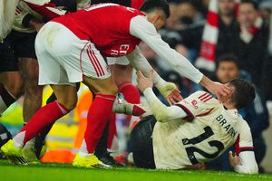 Scandal cu Gabriel Martinelli pe „Emirates” » Gary Neville: „O rușine!”