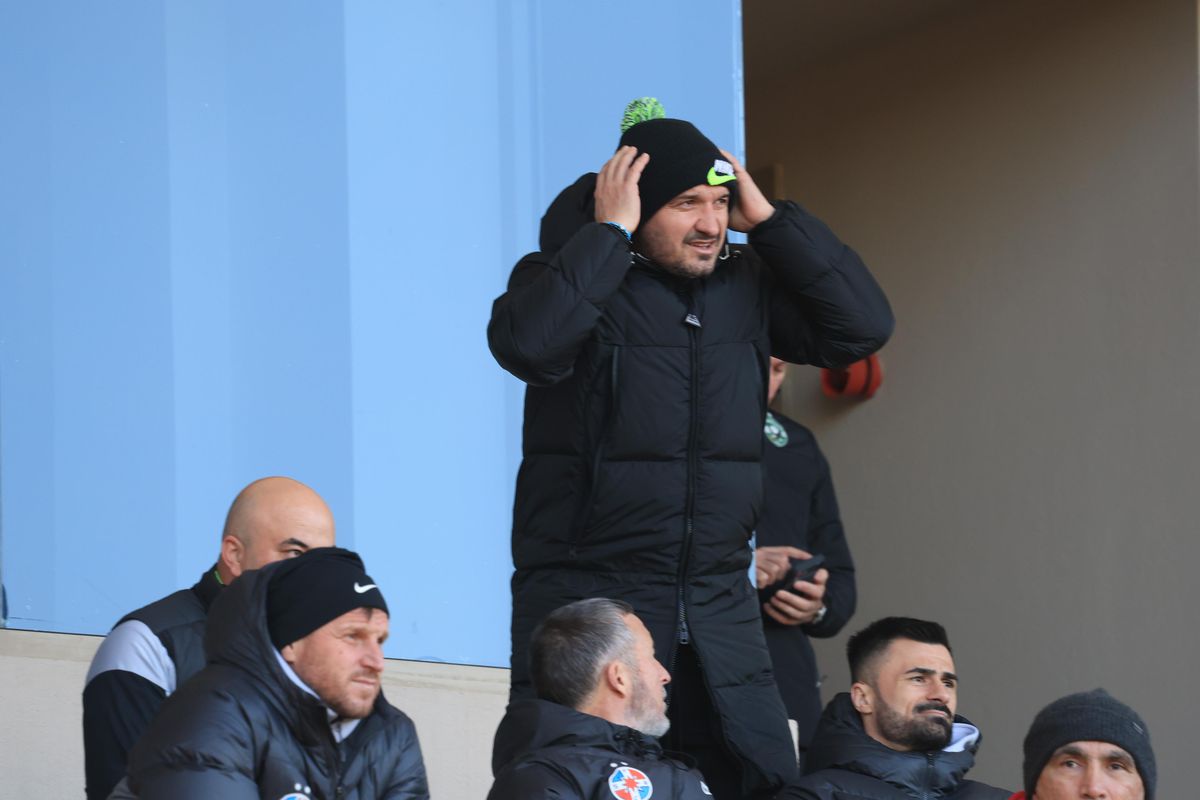 Constantin Budescu, prezent la amicalul dintre FCSB și Beșiktaș // foto: Ionuț Iordache (GSP)