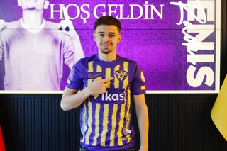 Jucătorul Petrolului, prezentat la echipa din prima ligă turcă: „Bine ai venit!”