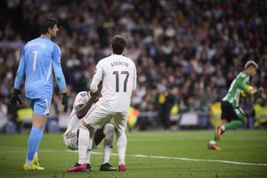 Alertă maximă la Real Madrid chiar înaintea finalei cu Barcelona! » S-a aflat de ce au ieșit Rudiger și Asencio