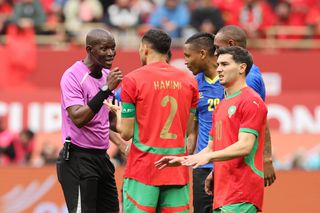 Controversă la Cupa Africii » Arbitri schimbați înainte de meci