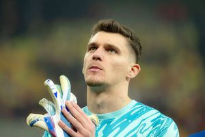 După Adrian Șut, Ștefan Târnovanu ar putea să o părăsească și el pe FCSB