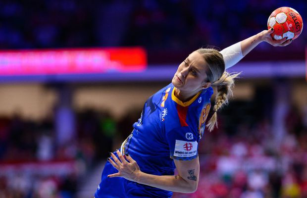 Ștefania Stoica a schimbat echipa în „Liga Florilor”