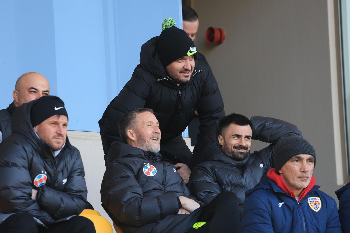 Apariție inedită la amicalul dintre FCSB și Beșiktaș » Fostul fotbalist român al anului a venit să-i urmărească pe roș-albaștri