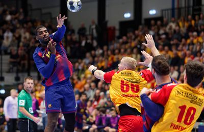 Dream Team în handbal! După Simon Pytlick, au anunțat și transferul lui Dika Mem