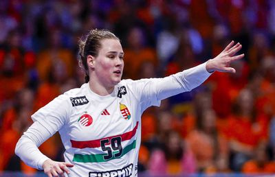 CSM București, două transferuri pe filiera Ungaria – România! Bojana Popovic: „Un pas important în consolidarea lotului”