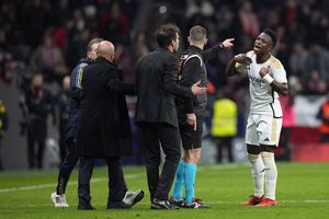 Xabi Alonso îl arată cu degetul pe Simeone: „Nu se face așa ceva!” » Vinicius: „Ai mai pierdut un eliminatoriu”