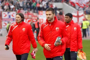 „Mi-a murit în brațe după antrenament!” » Mărturia dureroasă a fotbalistului sârb despre coechipierul care îi era naș