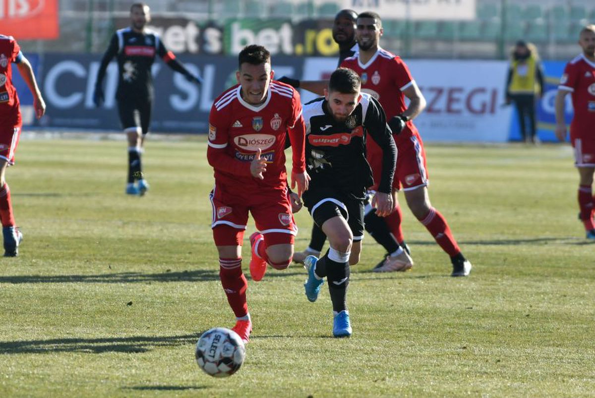 SEPSI - POLI IAȘI 1-0 // Mircea Rednic explică unde au greșit jucătorii săi în meciul cu Sepsi: „Asta am făcut în ultimele minute”