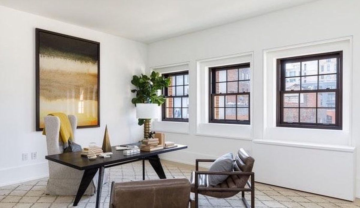 FOTO Cum arată casa în care Lewis Hamilton n-a dormit nicio noapte, dar și-o vinde cu 52 de milioane de euro