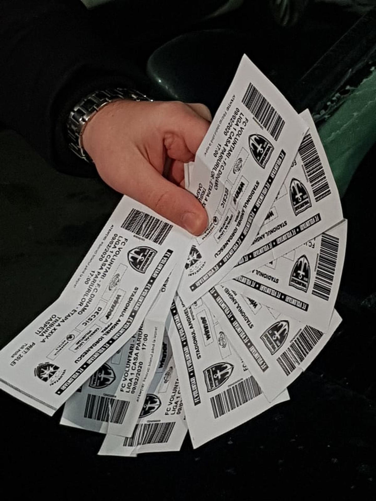 VOLUNTARI - DINAMO 2-1 / VIDEO + FOTO PCH, acuze grave: „Hoție, fals, fraudă cu bilete! Ați încercat să-i prostiți pe «câini»!”