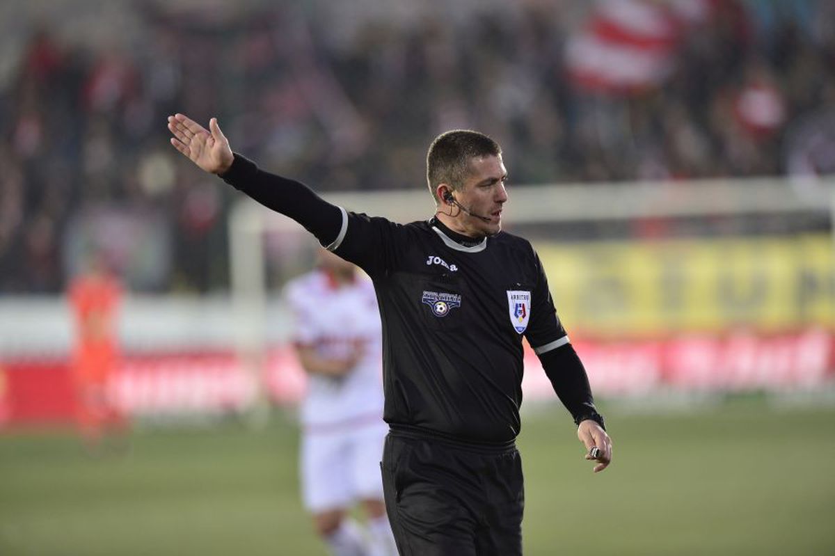 Poza sezonului în Liga 1? Galeria celor de la Voluntari, show total cu Dinamo: „Peluza Florin Cernat”