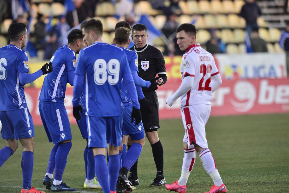 FC VOLUNTARI - DINAMO 2-1