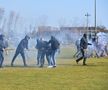 FOTO Măcel la un amical: ungurii și croații au intrat pe teren cu bâtele și s-au luat la bătaie