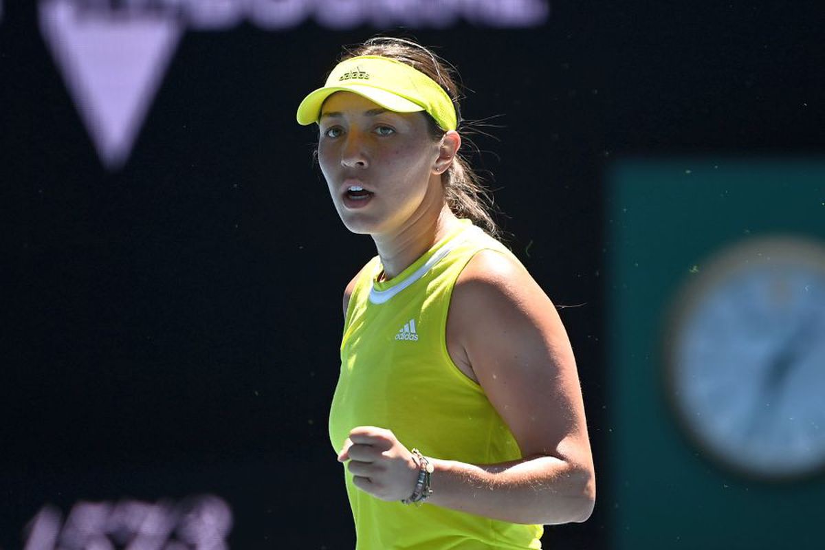 Surpriză în primul tur la Australian Open! Dubla-campioană Victoria Azarenka, eliminată după ce i s-a făcut rău pe teren