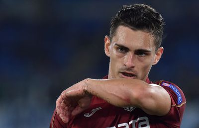 Lovitură pentru Dinamo » Andrei Peteleu a semnat cu UTA