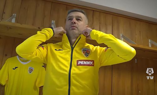 Edi Iordănescu, 43 de ani, noul selecționer al echipei naționale, a fost invitat în emisiunea „Prietenii lui Ovidiu” de pe GSP.ro. Printre altele, Iordănescu a vorbit despre prima acțiune pe banca României, care va avea loc în luna martie.