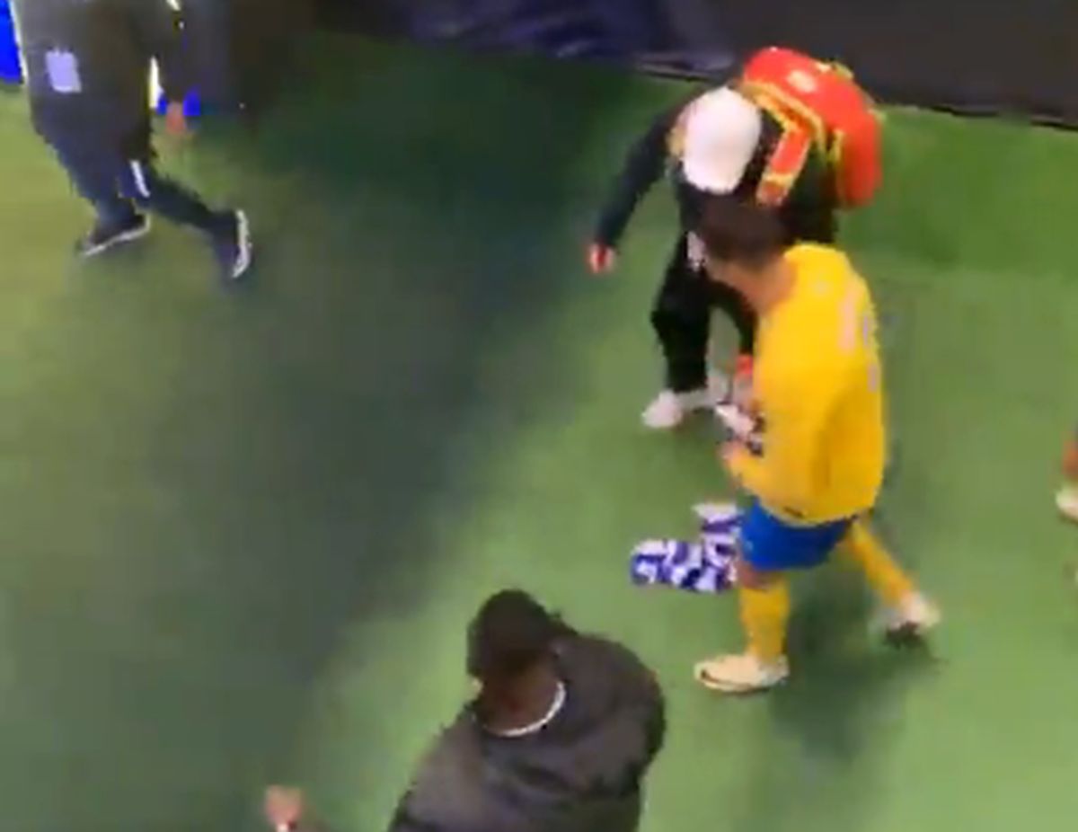 Cristiano Ronaldo, ieșire de bădăran! » A făcut multe gesturi controversate de-a lungul carierei, dar ăsta le-a întrecut pe toate