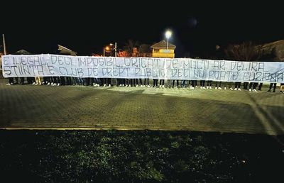 Scandal înainte de Universitatea Craiova - U Cluj! Bannere interzise, suporterii cer anchetă: „Știința e club de drept public, nu poate fuziona”
