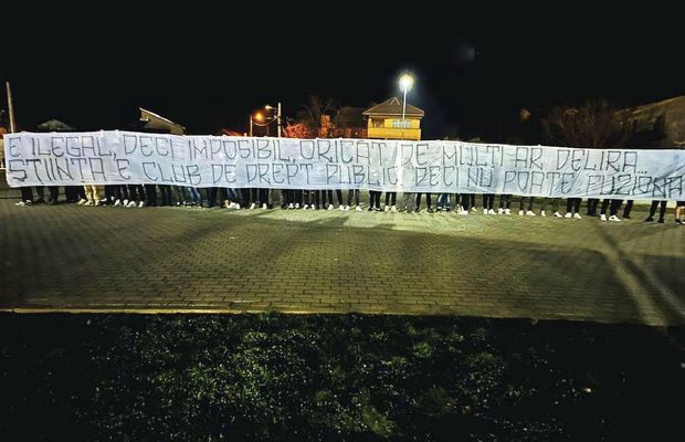 Scandal înainte de Universitatea Craiova - U Cluj! Bannere interzise, suporterii cer anchetă: „Știința e club de drept public, nu poate fuziona”