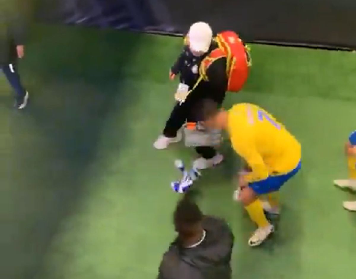 Cristiano Ronaldo, ieșire de bădăran! » A făcut multe gesturi controversate de-a lungul carierei, dar ăsta le-a întrecut pe toate