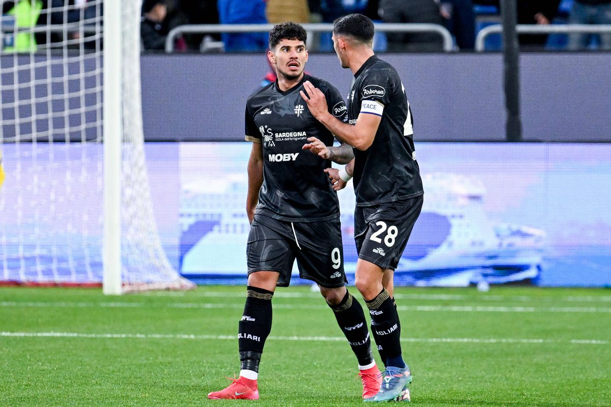 Golul lui Florinel Coman în Cagliari - Parma