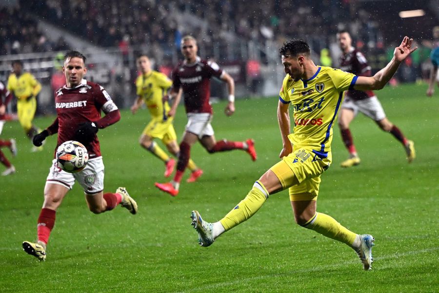 „Este ca un animal” » Adrian Mutu l-a remarcat în remiza Petrolului cu Hermannstadt