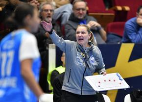 Antrenoarea Helle Thomsen a tras concluziile partidei pe care CSM a câștigat-o la limită în Ligă: „Sunt bucuroasă, dar și supărată”