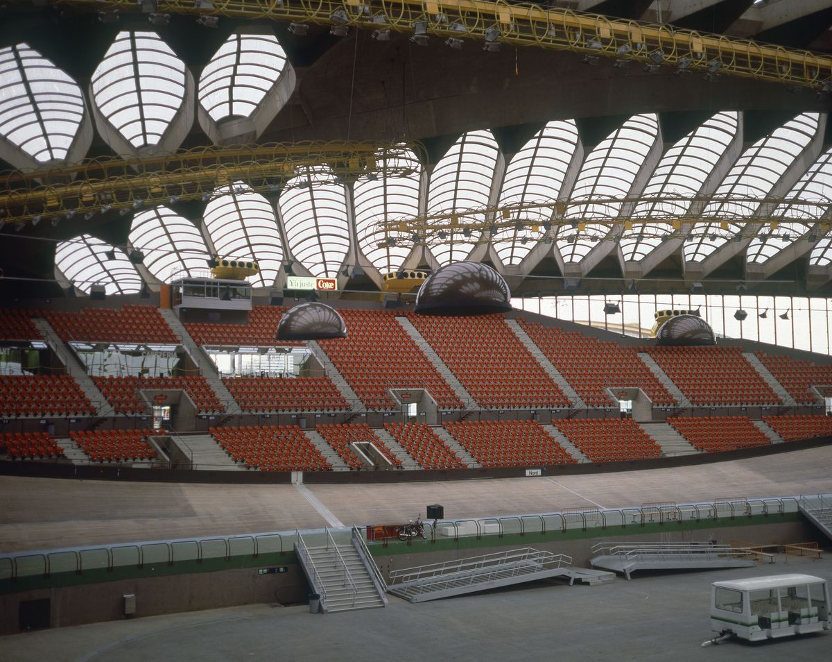 Stadionul grandios care a costat peste un miliard de dolari acum 50 de ani! Detaliul unic în lume: de ce a fost retras de la Cupa Mondială