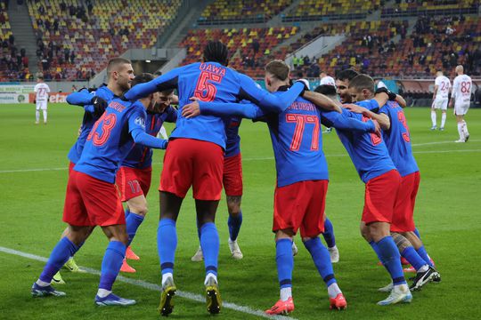 Imagini surprinse în FCSB - Sepsi // foto: Ionuț Iordache