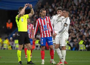 A fost făcut public! Dialogul ireal pe care l-a avut arbitrul cu asistentul VAR la Real - Atletico: „Nu se vede clar, dar îl voi acorda”