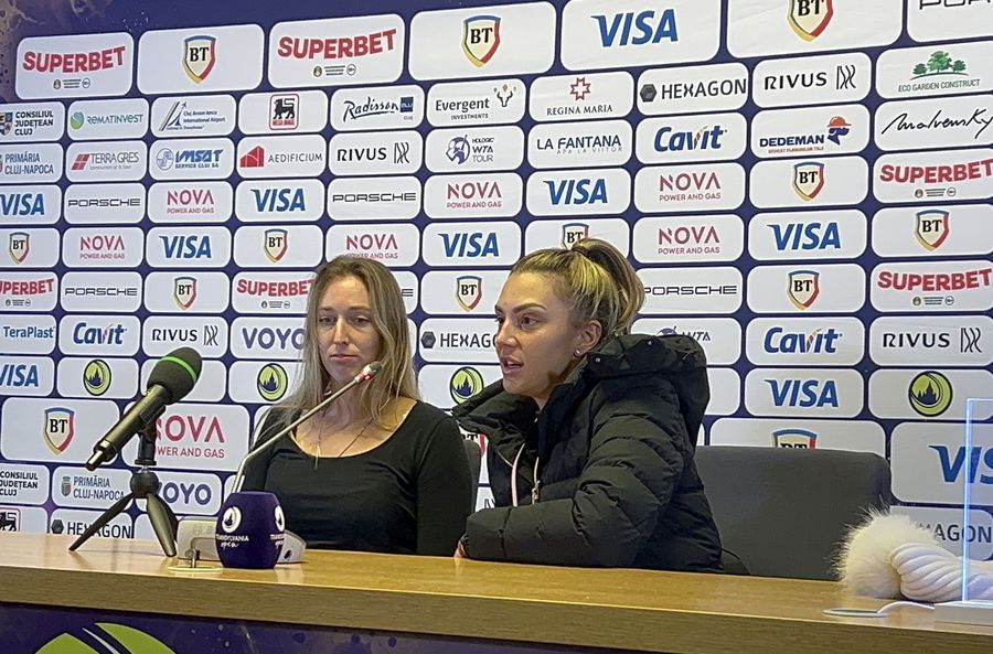 Jaqueline Cristian și Angelica Moratelli, la conferința de presă de după semifinala TO Cum a început colaborarea dintre Jaqueline Cristian și Angelica Moratelli, finaliste la Transylvania Open: „Mi-a fost un pic frică”