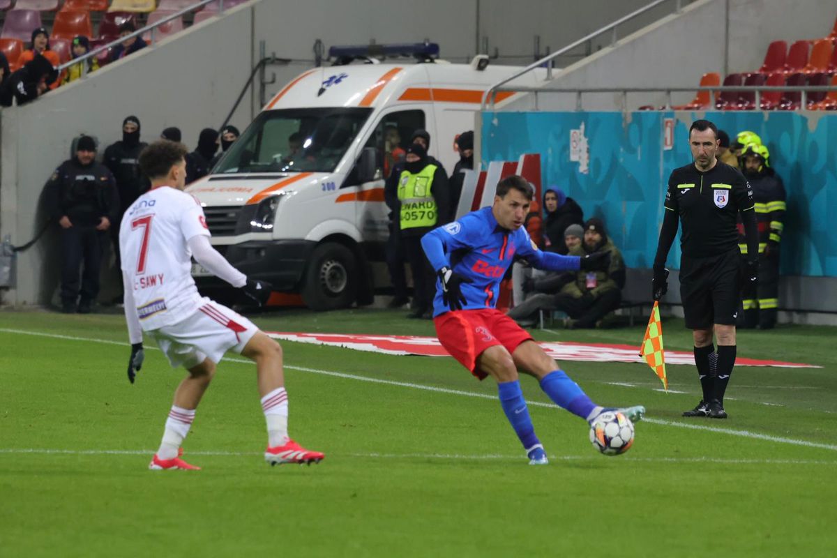 Gigi Becali, după lecția de fotbal predată de FCSB: „Sunt de 25 de ani în fotbal, abia acum am învățat și eu ceva” + De ce l-a scos pe Gheorghiță la pauză