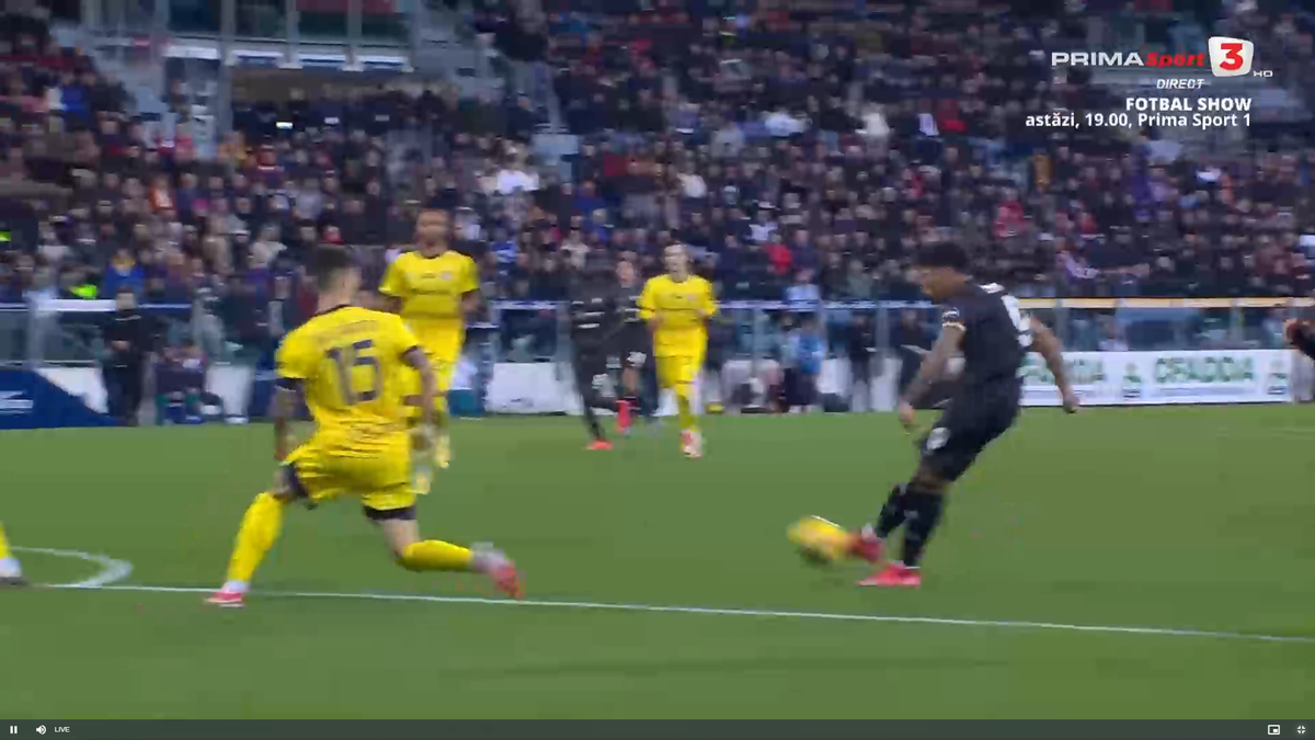 Golul lui Florinel Coman în Cagliari - Parma