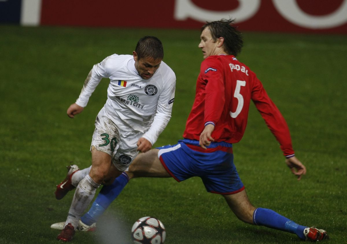 „Fără acele arestări, nu luam titlul!” » Campionul din 2009 revine cu dezvăluiri tari din culise. Ce s-a ales de Bucșaru + Peripețiile lui cu „greii” din fotbal: „Știți ce mi-a făcut Porumboiu?”